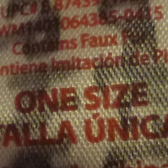 Valentine Heart Beanie - Picture 5 of 5